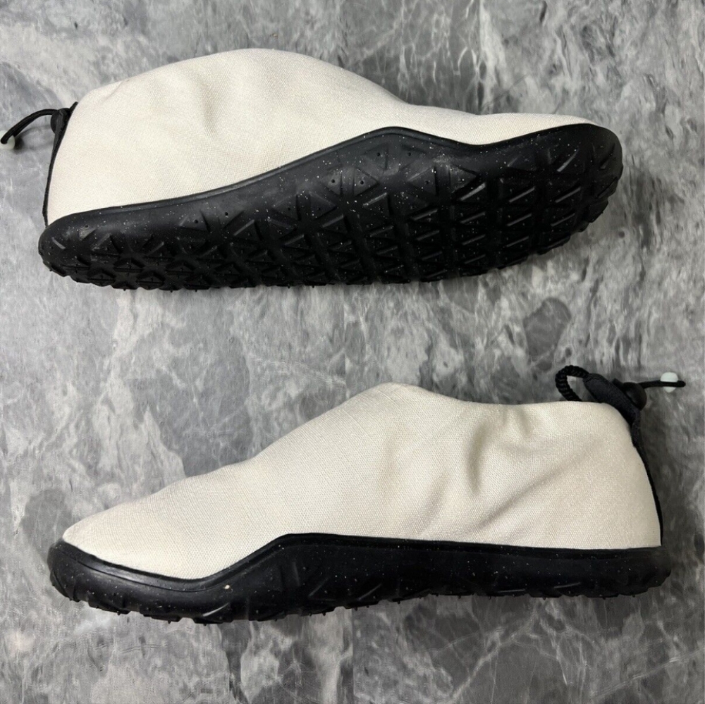 Nike ACG Moc Summit White and Black Shoes  Men Size 14 - Picture 2 of 6